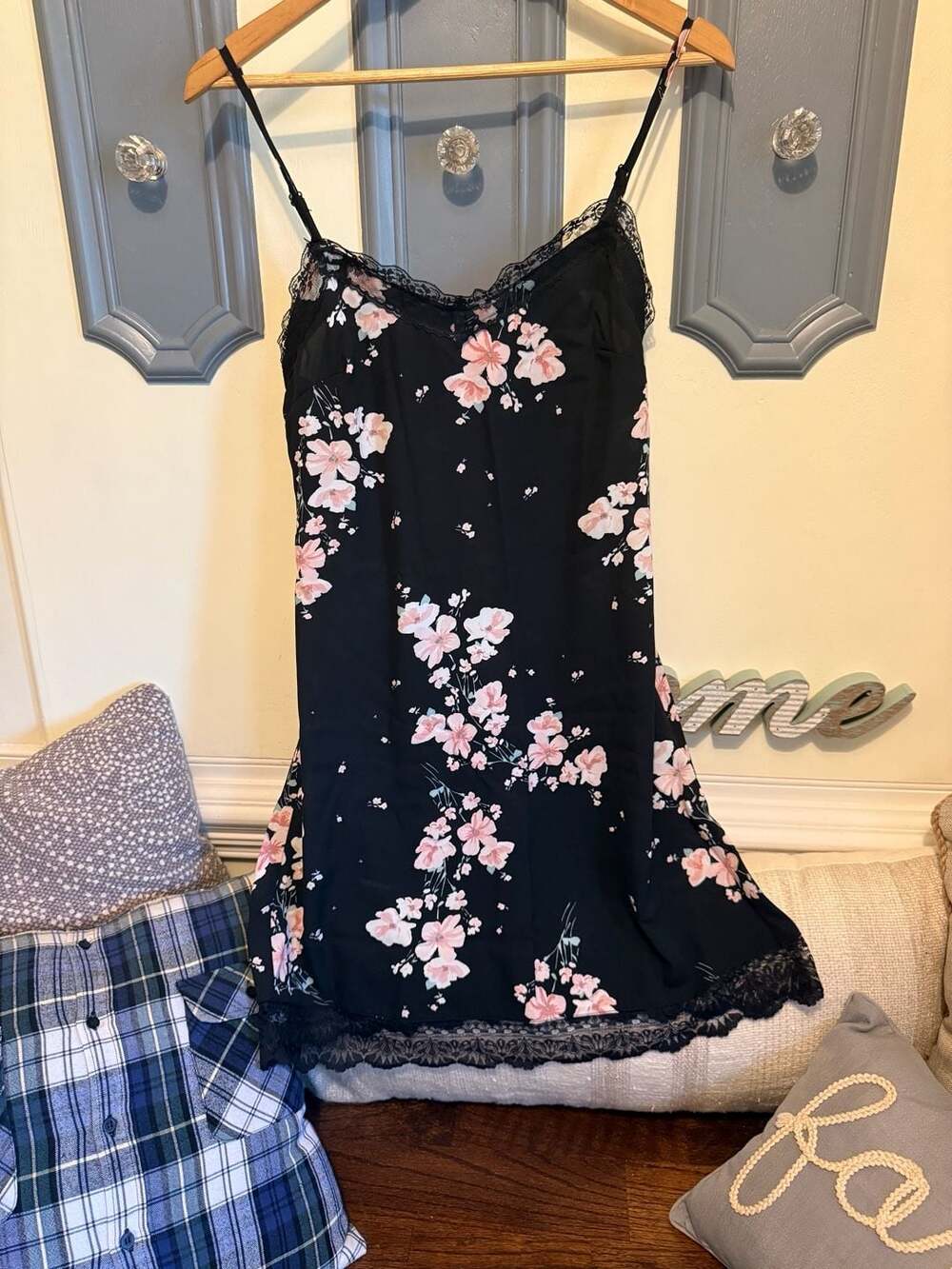 New Look Floral Slip Dress Size M Black Pink Cherry Blossom Lace Trim